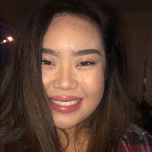 Meet your Posher, Marissa